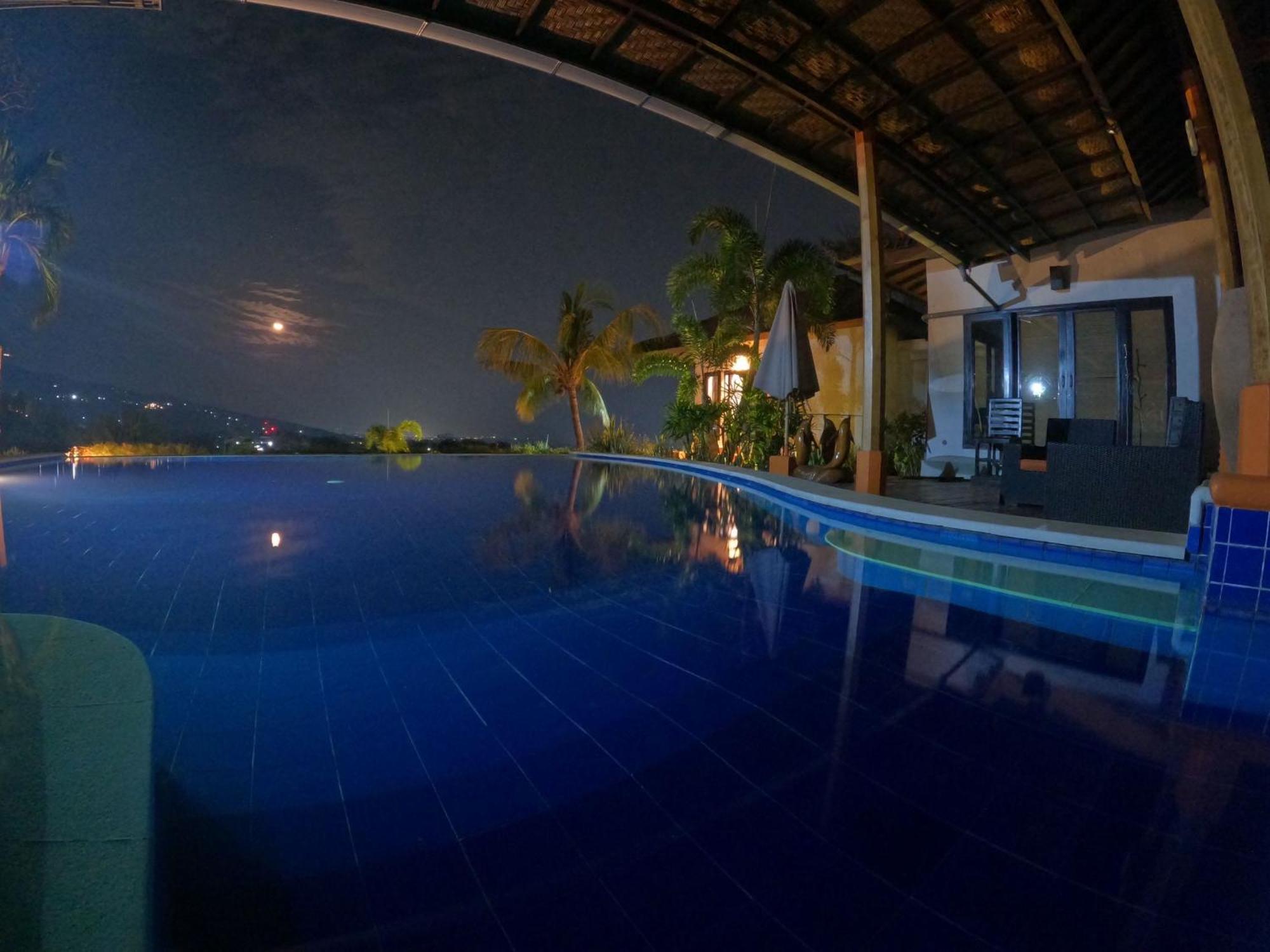 The Dharma Araminth Villa - Lovina Mountain And Sea View Exterior photo